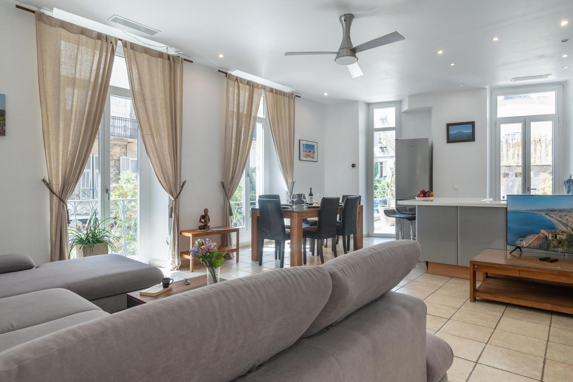 "Le Zen" By Enjoynice, Central Spacious Apartment With Airco, Beach At 10 Min Ngoại thất bức ảnh