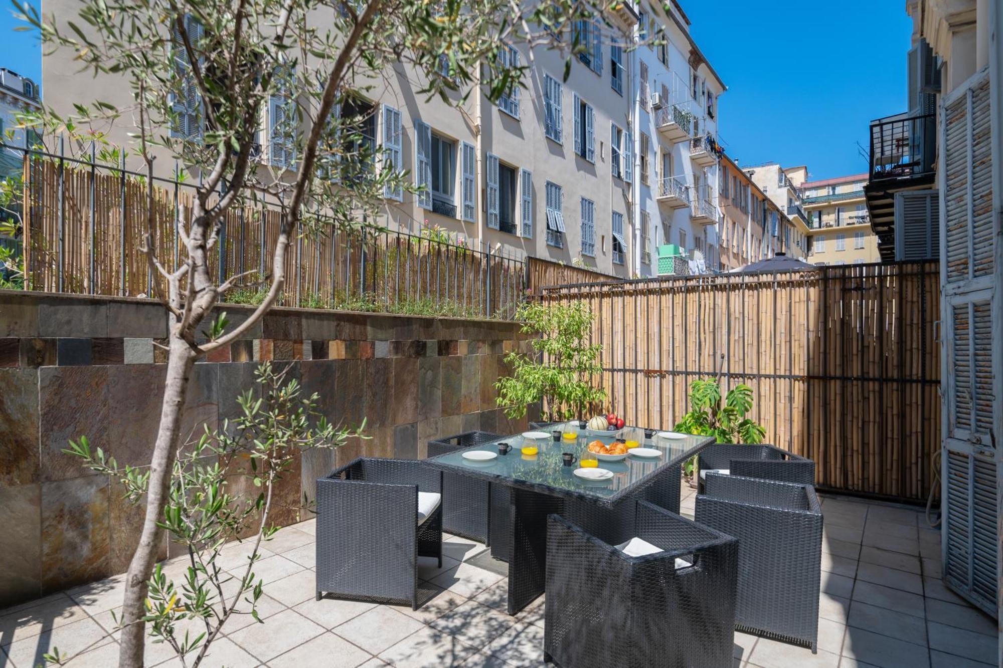 "Le Zen" By Enjoynice, Central Spacious Apartment With Airco, Beach At 10 Min Ngoại thất bức ảnh