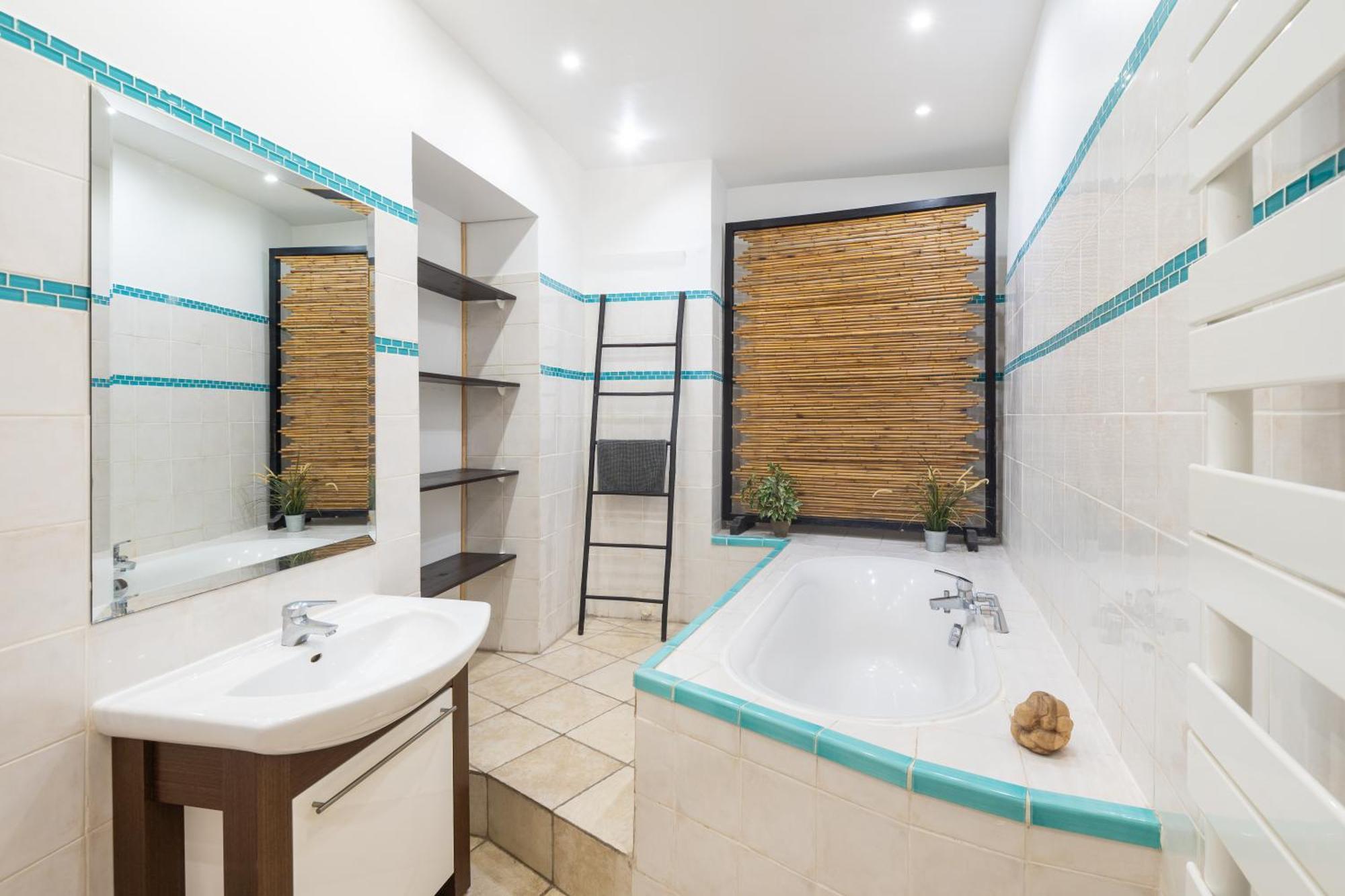 "Le Zen" By Enjoynice, Central Spacious Apartment With Airco, Beach At 10 Min Ngoại thất bức ảnh