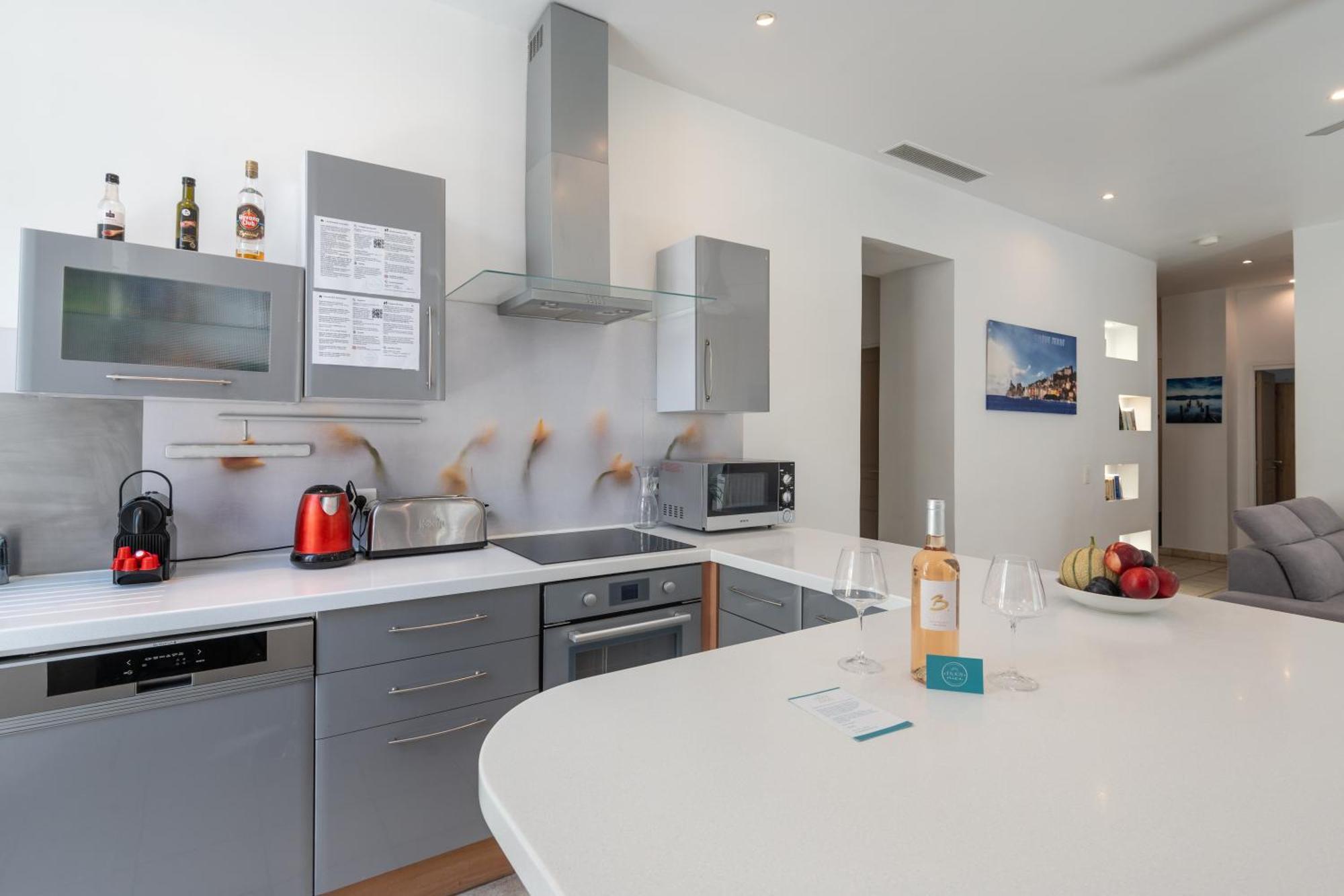 "Le Zen" By Enjoynice, Central Spacious Apartment With Airco, Beach At 10 Min Ngoại thất bức ảnh